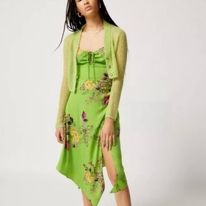 Beautiful bright green dress with floral print - only worn once